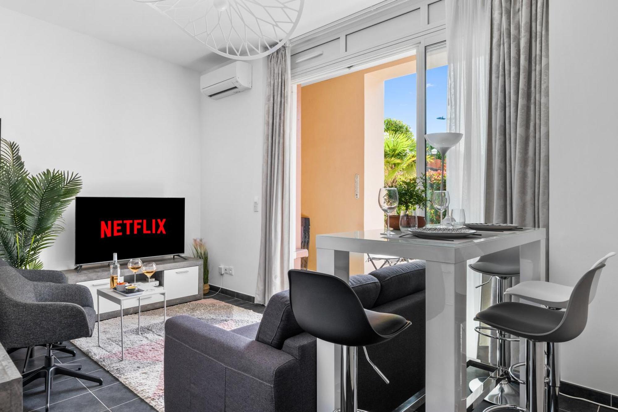 Le Coq Wagner - Parking - Air Conditioning - Pool Apartment Menton Exterior foto