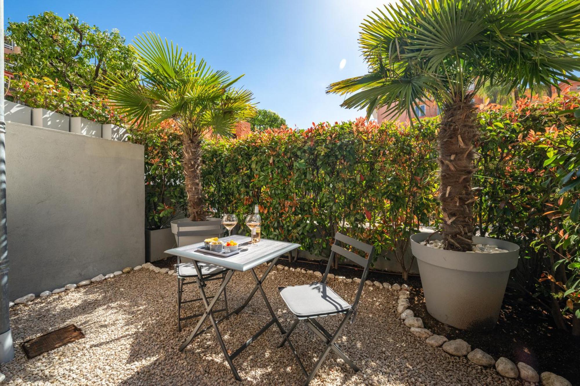 Le Coq Wagner - Parking - Air Conditioning - Pool Apartment Menton Exterior foto